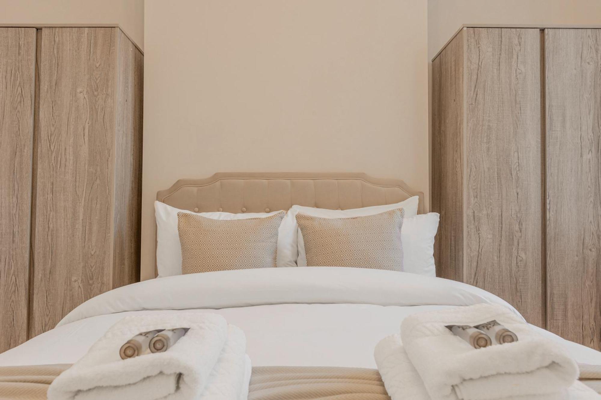 Stylish 3br Fulham Near Chelsea With Garden Apartment *